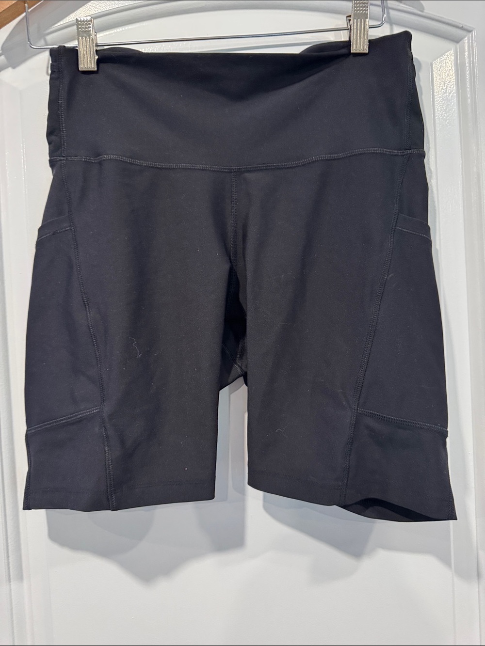 Old Navy Active Black High-Rise Bike Shorts Size Large